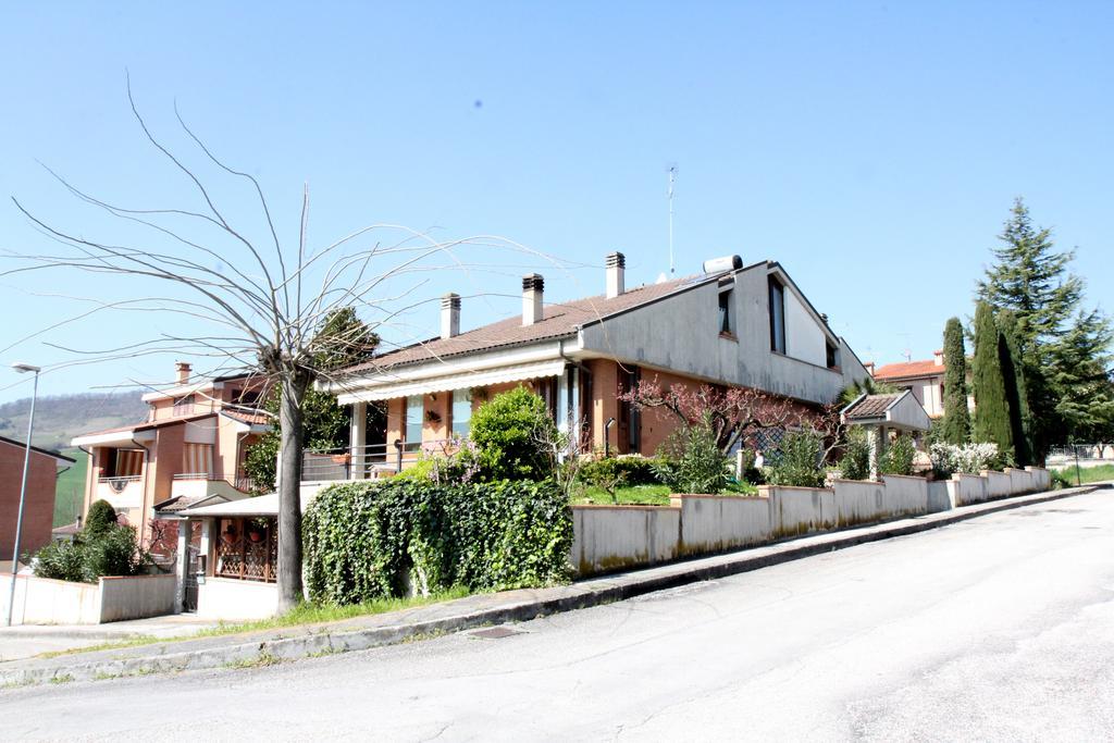 Anna Rita B&B Moie Bagian luar foto